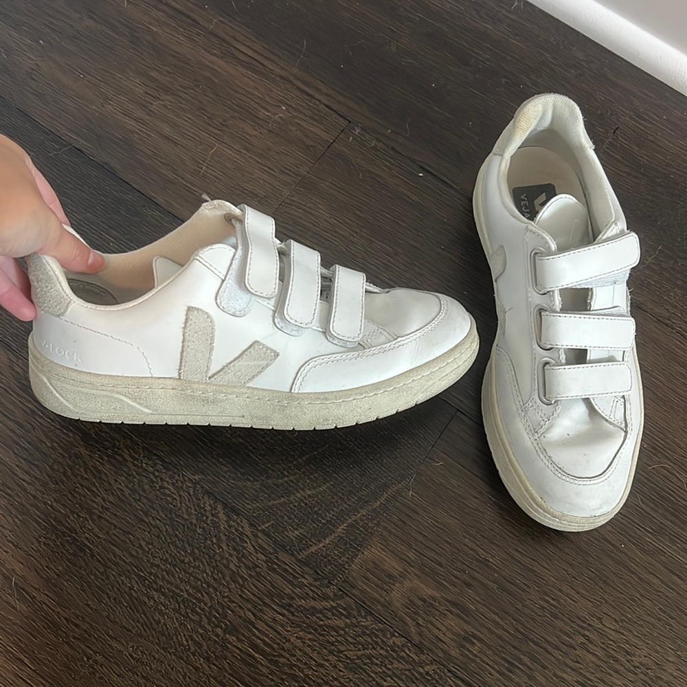 Veja Sneakers